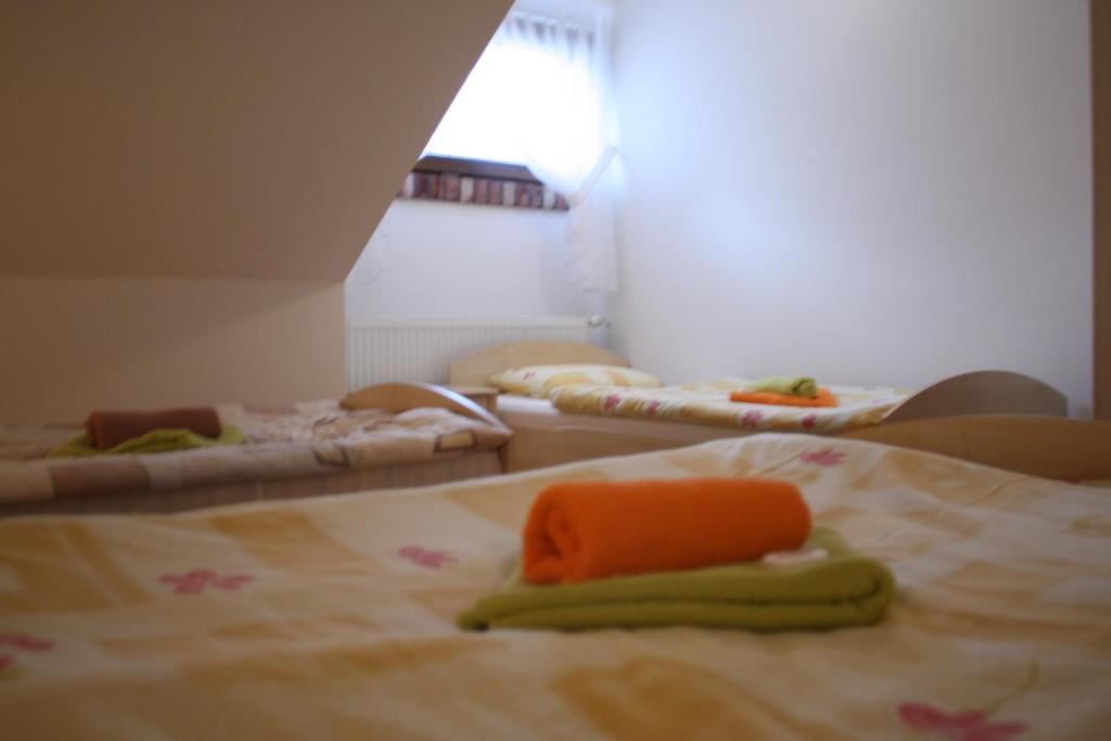 Putnicky Mlyn Hotel Marianka Room photo